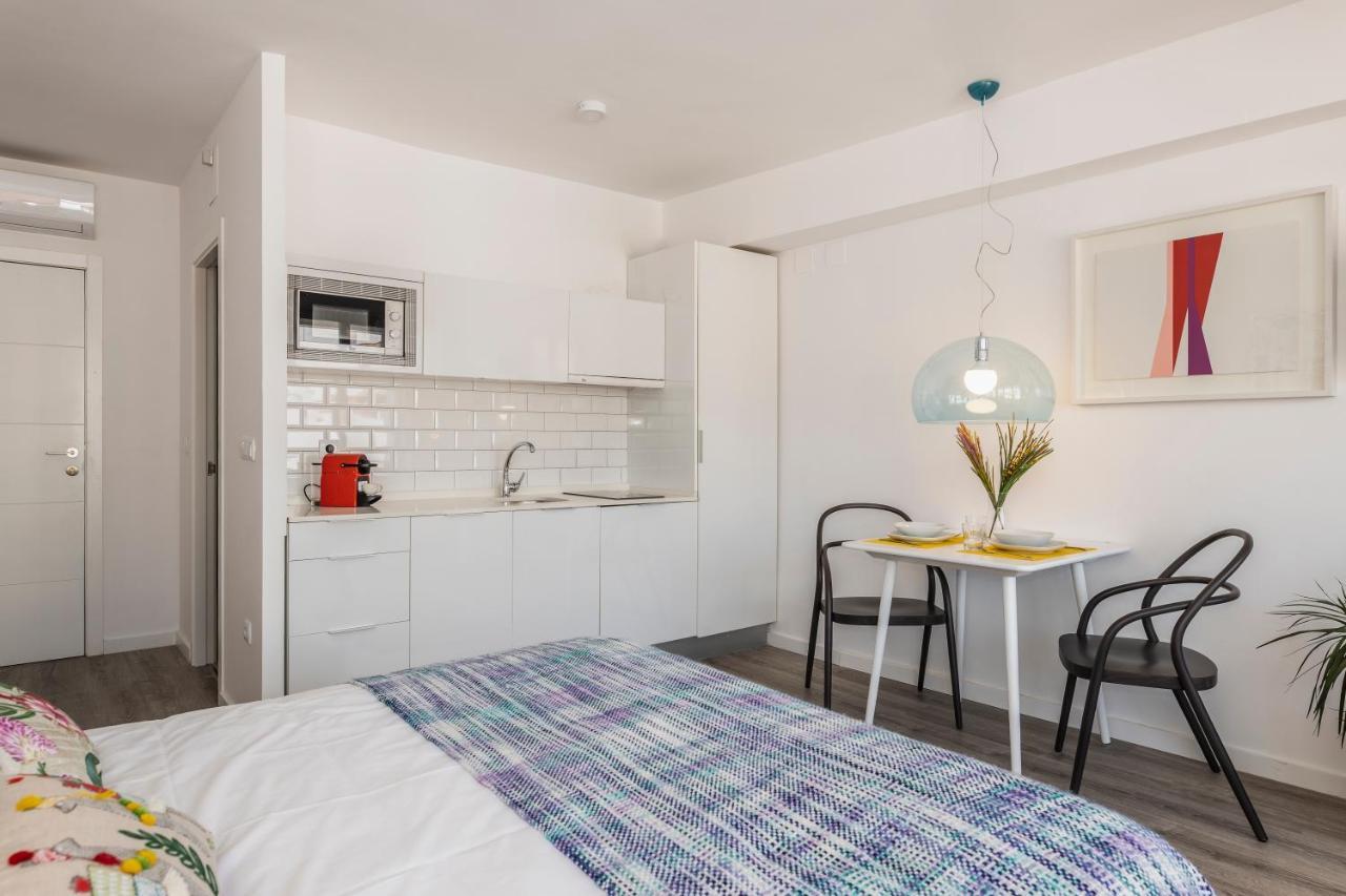 Pop Art, Apartamentos De Diseno En Arenal Siviglia Esterno foto